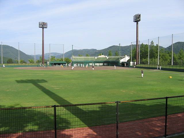 なりわ運動公園野球場 (Jpg/47KB)