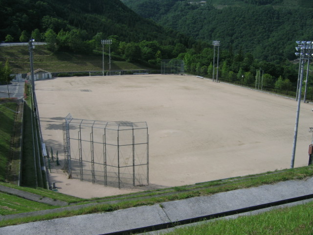 なりわ運動公園多目的グラウンド (Jpg/101KB)