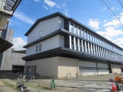 正面