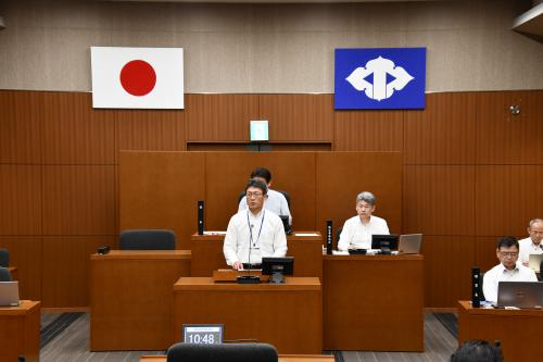 閉会日
