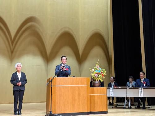 手話であいさつ