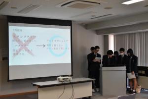 報告会の様子５