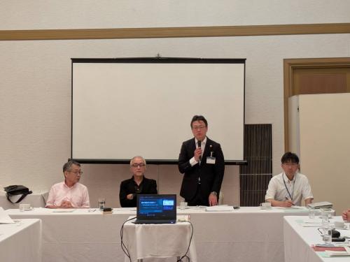 総会